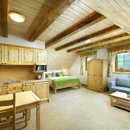 Apartmany A Studia Lucky, Ski-In Ski-Out ,Chopok Jasna, Demaenovska Dolina Bagian luar foto
